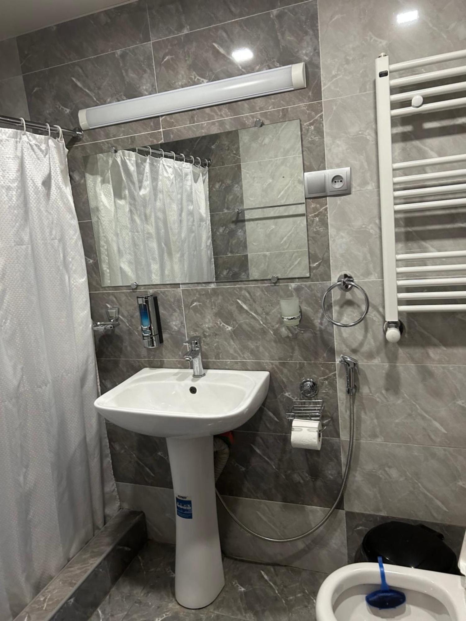 Guest House Medea Kutaisi Luaran gambar