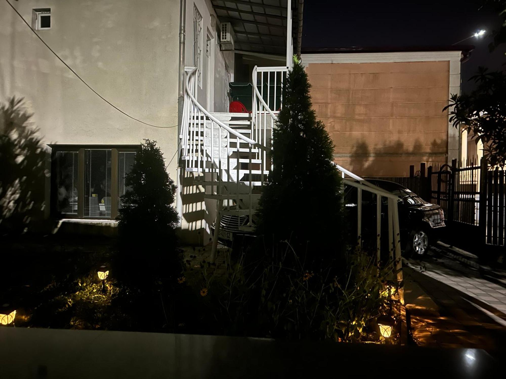 Guest House Medea Kutaisi Luaran gambar
