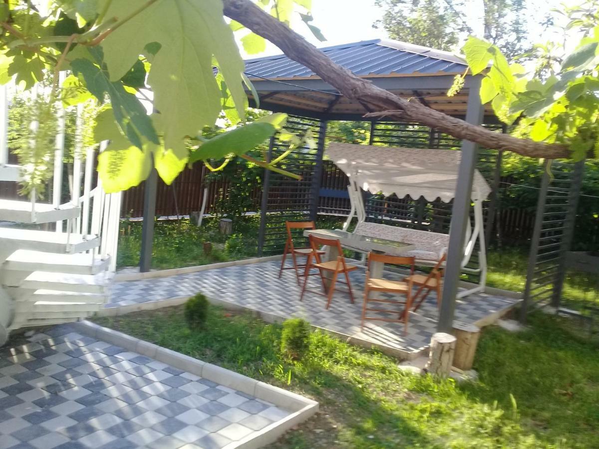 Guest House Medea Kutaisi Luaran gambar
